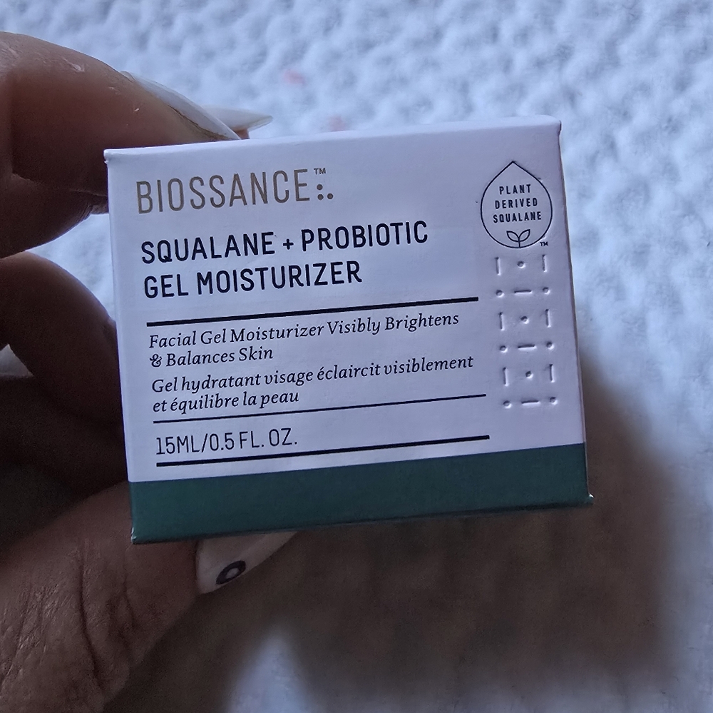 NIB $24 Biossance Squalane + Probiotic Gel Moisturizer Mini 15ml - Picture 7 of 12